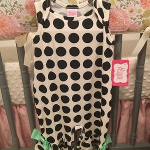 NWT RRR 6/9 month romper